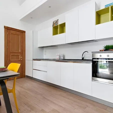 De Franchis - Smart Hotel apartamentowy Lecce