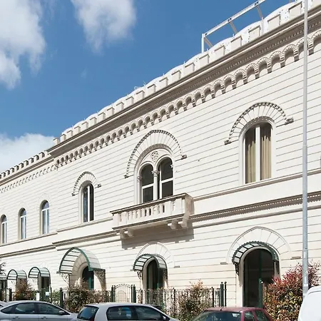 De Franchis - Smart Hotel apartamentowy