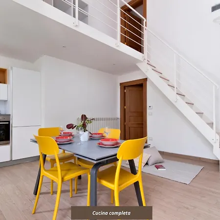 De Franchis - Smart Hotel apartamentowy *